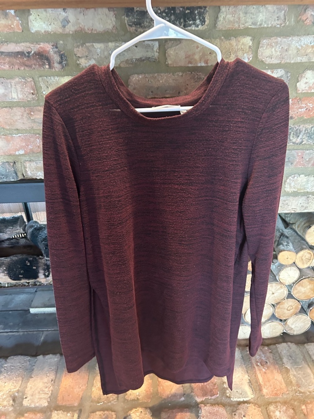 RD Style Women's Burgundy Crew Neck Sweater